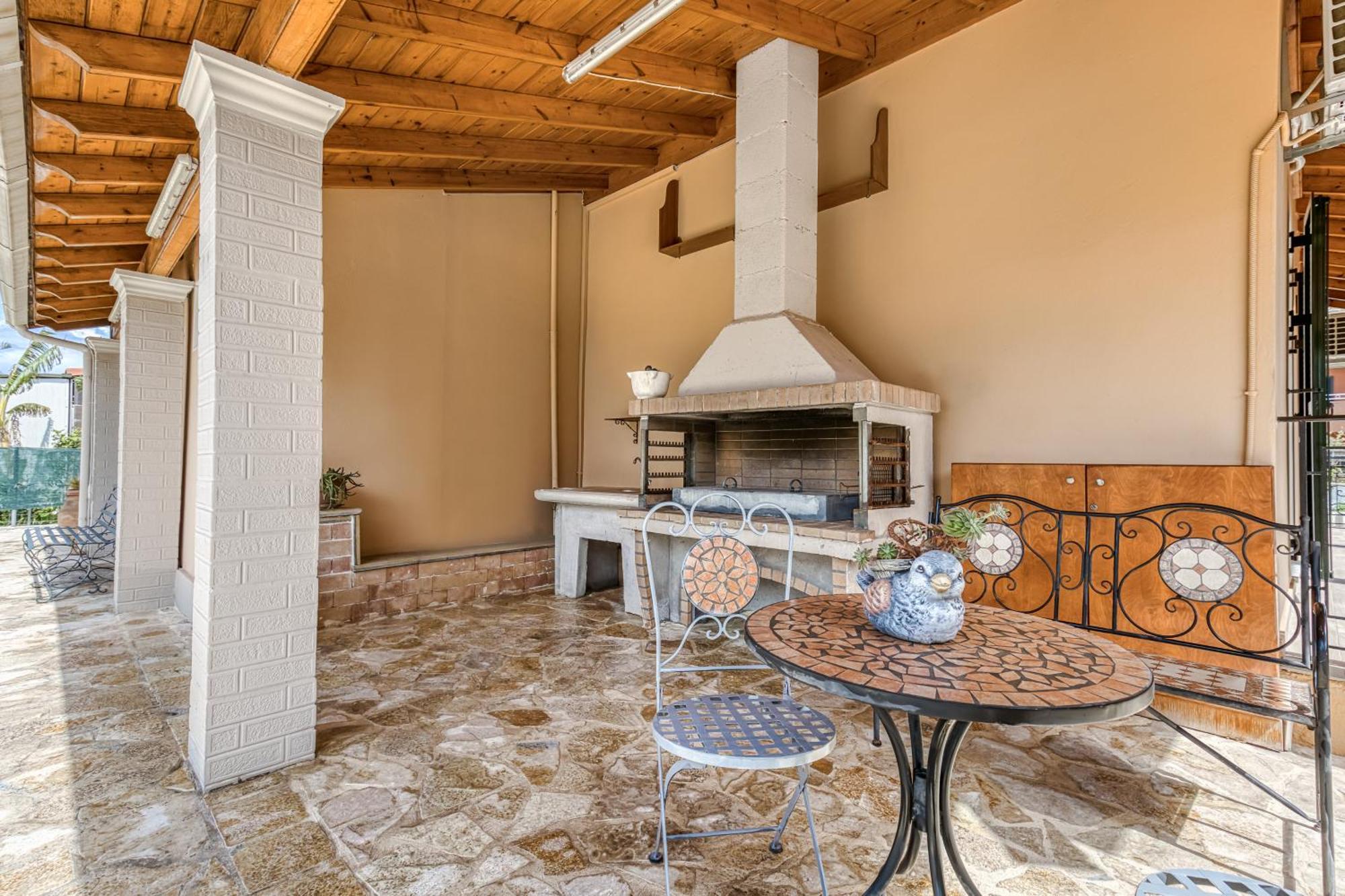 La Casa Di Eleni Villa Acharavi  Dış mekan fotoğraf