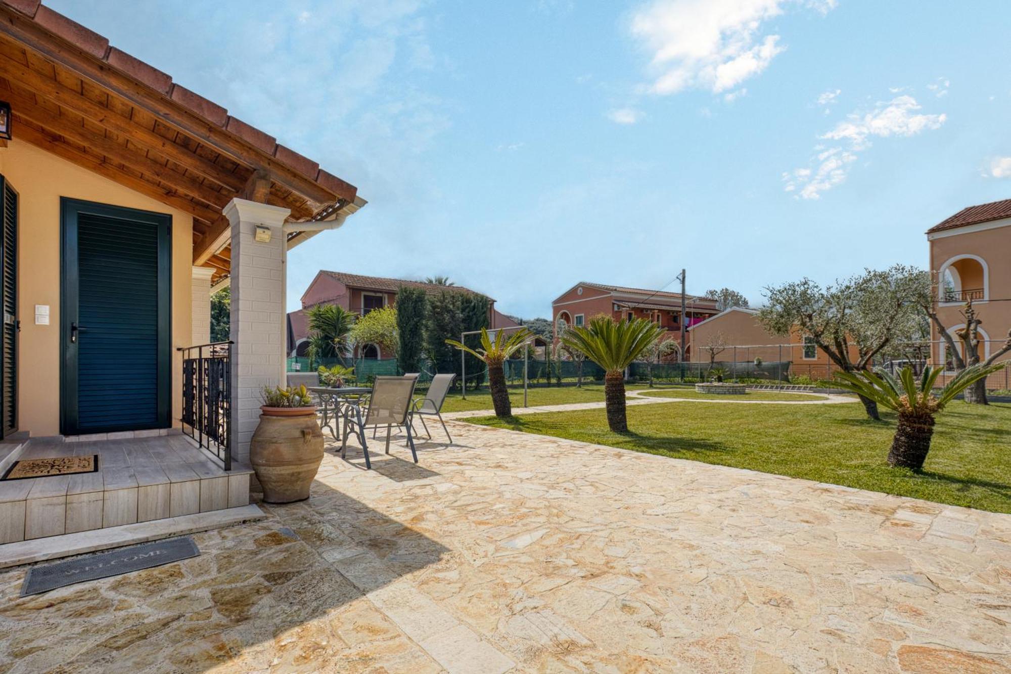 La Casa Di Eleni Villa Acharavi  Dış mekan fotoğraf